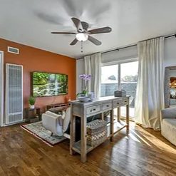 Interior of the San Jose Duplex duplex in San Jose